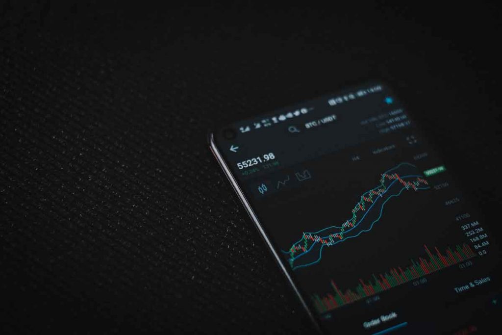 hedging trading